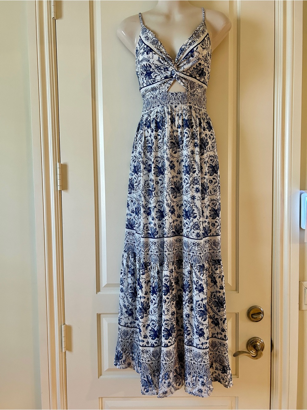ANGIE Beautiful Bohemian Blue & White Tiered Twist Front Maxi Dress Size S, New